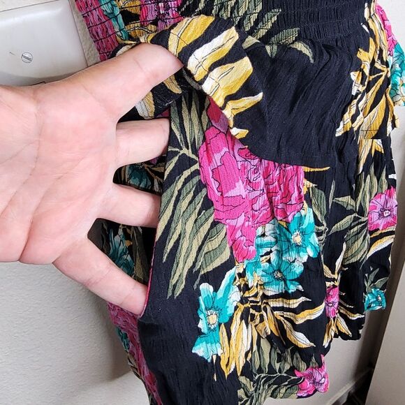 Billabong Nwt Poppy Dreams floral sleeveless romper Size Small - Picture 5 of 9